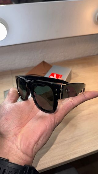 Ray-Ban Mega Wayfarer