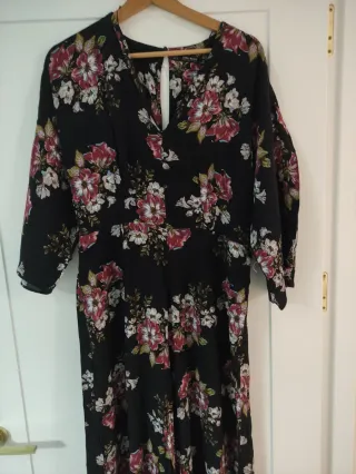 Mono Zara flores negro