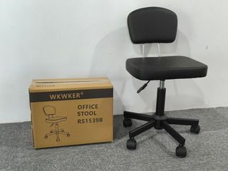 Taburete con ruedas y respaldo ajustable