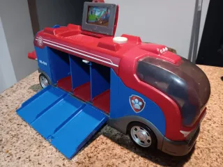 Camión Patrulla Canina