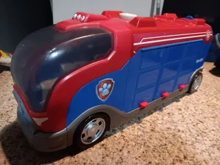 Camión Patrulla Canina