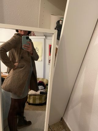 Abrigo Zara cuadros beige y marrón