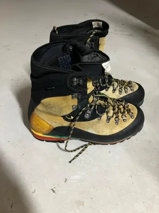 Botas de monte Sportiva Nepal Extrem Talla 47