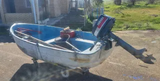 Barco con motor Yamaha