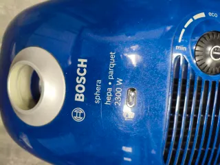 Aspiradora Bosch Sphera Parquet 2300W con accesori