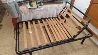 2 Camas articuladas negra y madera