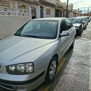 Hyundai Elantra 2003