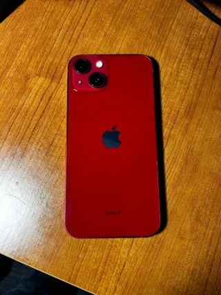 iPhone 13 Rosso 85% Batteria