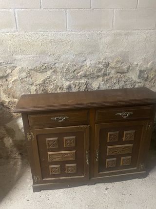 Cómoda de madera maciza