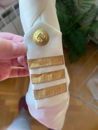 Traje Almirante de Marina color blanco.