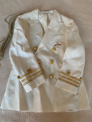 Traje Almirante de Marina color blanco.