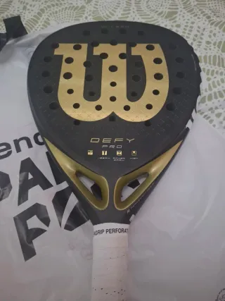 Pala pádel Wilson Defy Pro V1