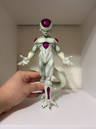 Figura Frieza Dragon Ball 30cm