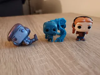 Figuras Stranger Things Kinder Joy