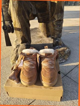 UGG Lowmel Trainers 'Chestnut'