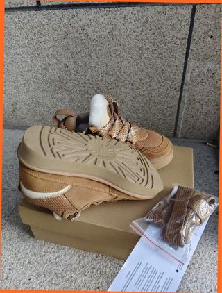 UGG Lowmel Trainers Marrones