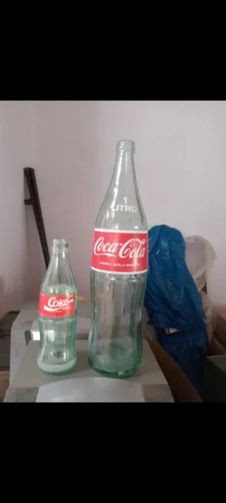 Vecchie bottiglie di Coca-Cola