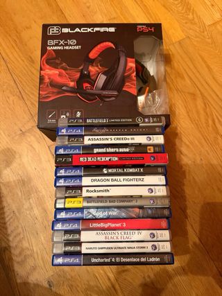 PS4 (PlayStation 4), 2 mandos, cascos y 14 juegos