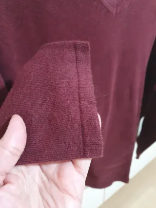 Jersey Springfield cuello pico burdeos T/L