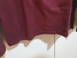 Jersey Springfield cuello pico burdeos T/L