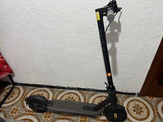 Patinete Eléctrico Xiaomi Essential