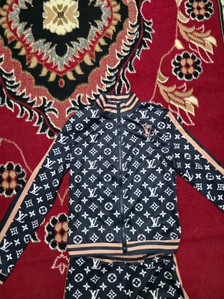 Tuta donna particolare