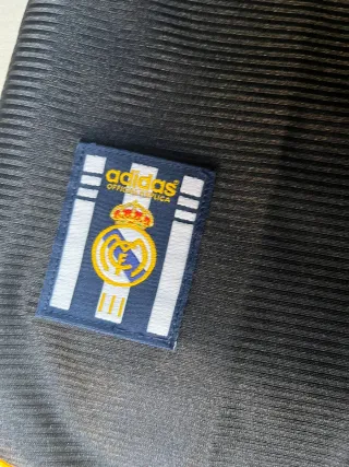 Camiseta Real Madrid Adidas Negra Dorada