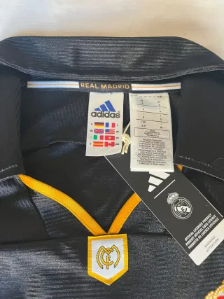 Camiseta Real Madrid Adidas Negra Dorada