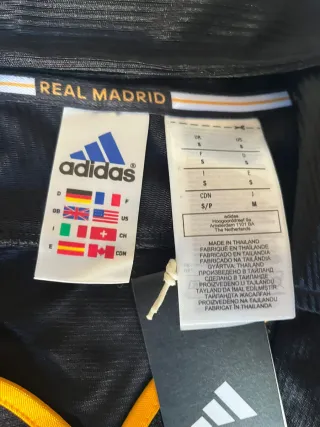 Camiseta Real Madrid Adidas Negra Dorada