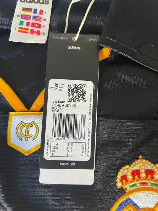 Camiseta Real Madrid Adidas Negra Dorada