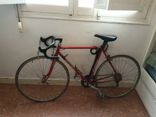 Bicicleta Carretera Vintage Peugeot Roja