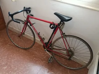 Bicicleta Carretera Vintage Peugeot Roja