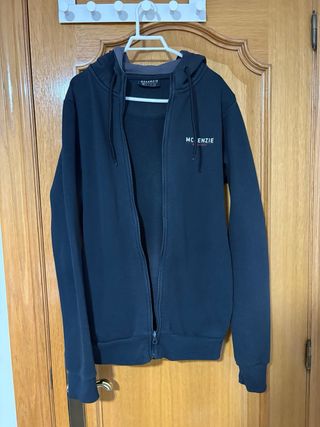 Sudadera McKenzie Negra con Cremallera