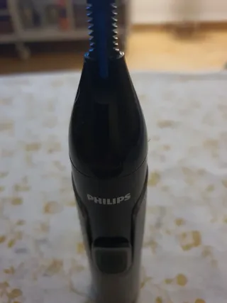 NUEVA Philips NT3000 Cortapelos Nariz y Orejas