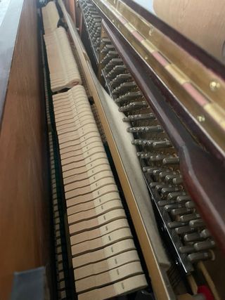 Piano de pared Samick