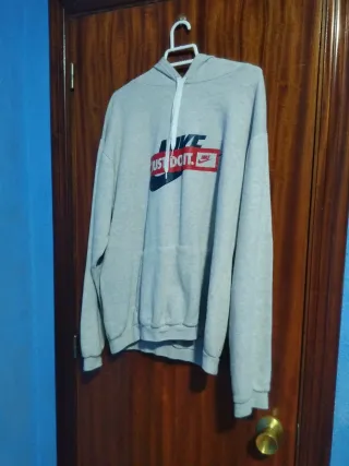 Sudadera Nike Gris Talla M-L