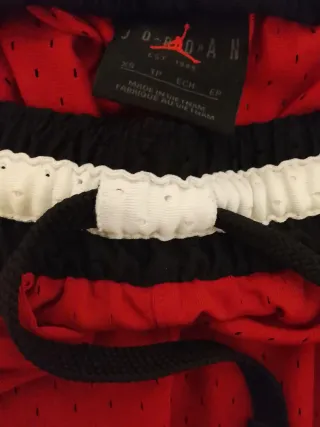 Pantalones Cortos Jordan Rojos y Negros
