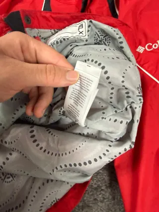 ¡¡OFERTA!! Talla M Chaqueta Columbia Roja