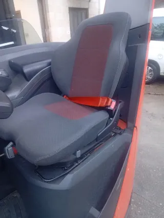 Apilador eléctrico retráctil BT