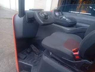 Apilador eléctrico retráctil BT