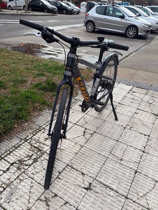 Bicicleta Urbana SCOTT Silence Speed 10