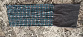 Cuello bufanda cuadros azul y gris. En buen estado