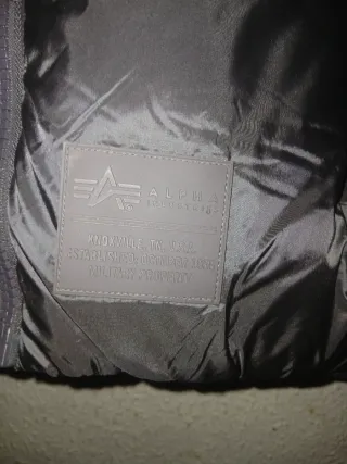 Chaqueta Alpha Industries Negra