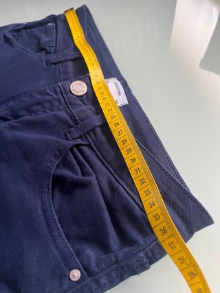 Pantalón pitillo Sfera azul marino talla 36