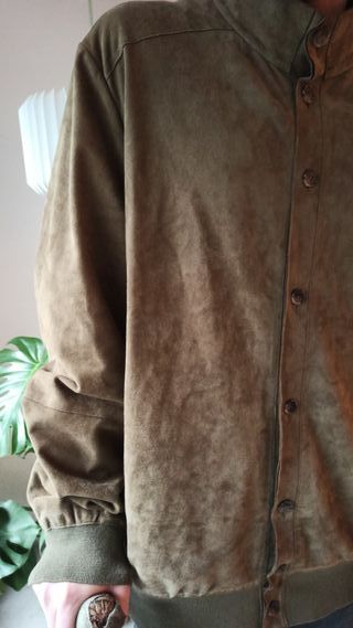 Chaqueta de ante marrón