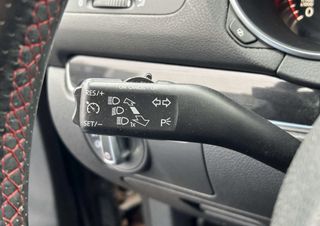 Volkswagen Golf GTI 211 cv