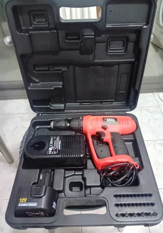 Taladro Inalámbrico Black+Decker 12V