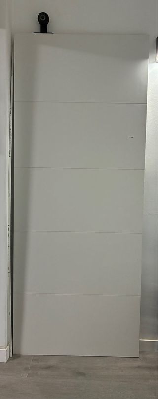 Puerta corredera lacada blanca + kit exterior