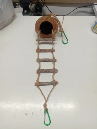 Pack para agapornis/periquitos: Nido y Escalera