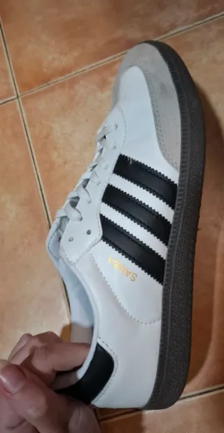 Adidas Samba Blancas y negras